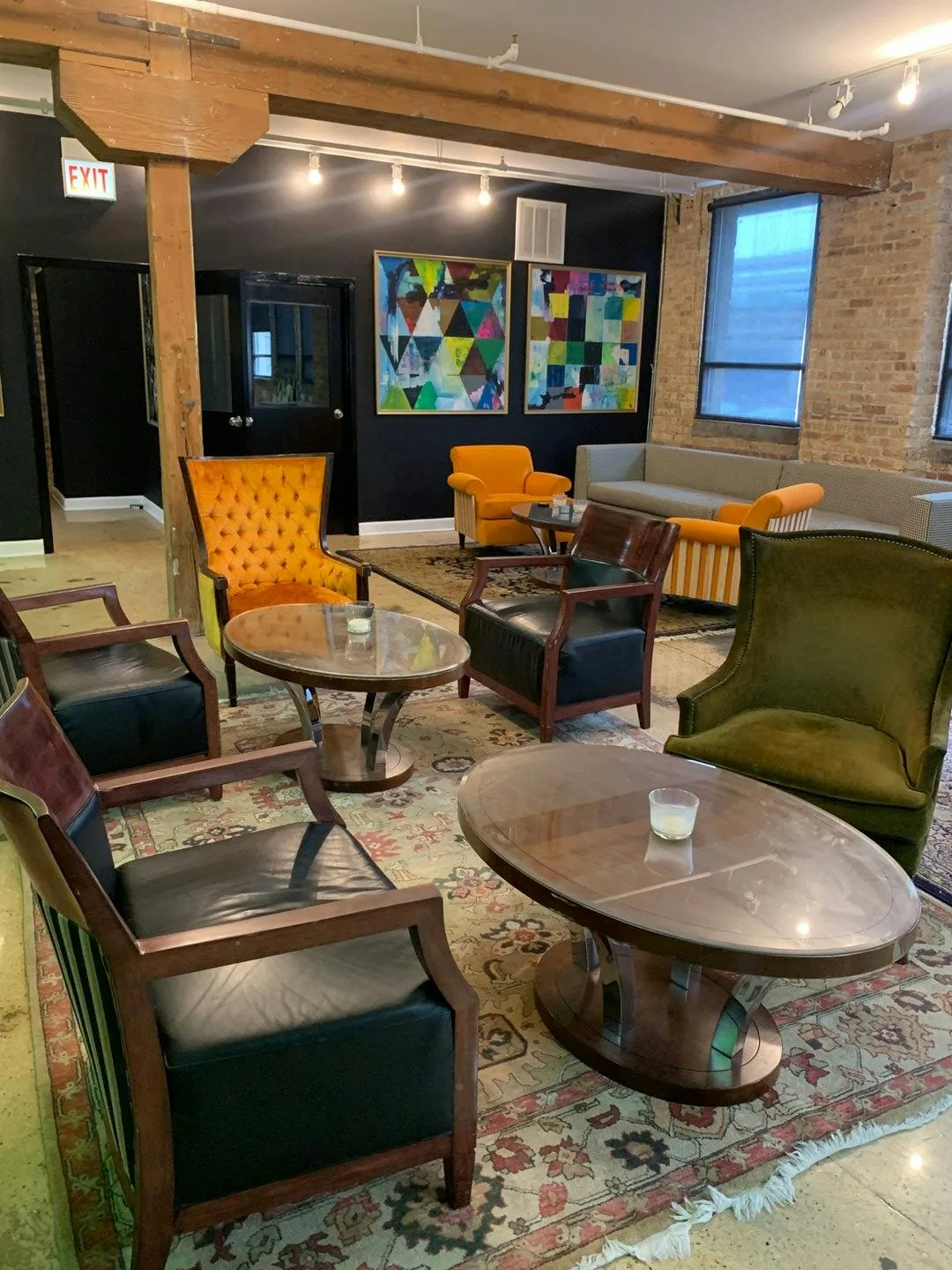 Multipurpose 2,000 Sq Ft Art Studio and Gallery in Chicago