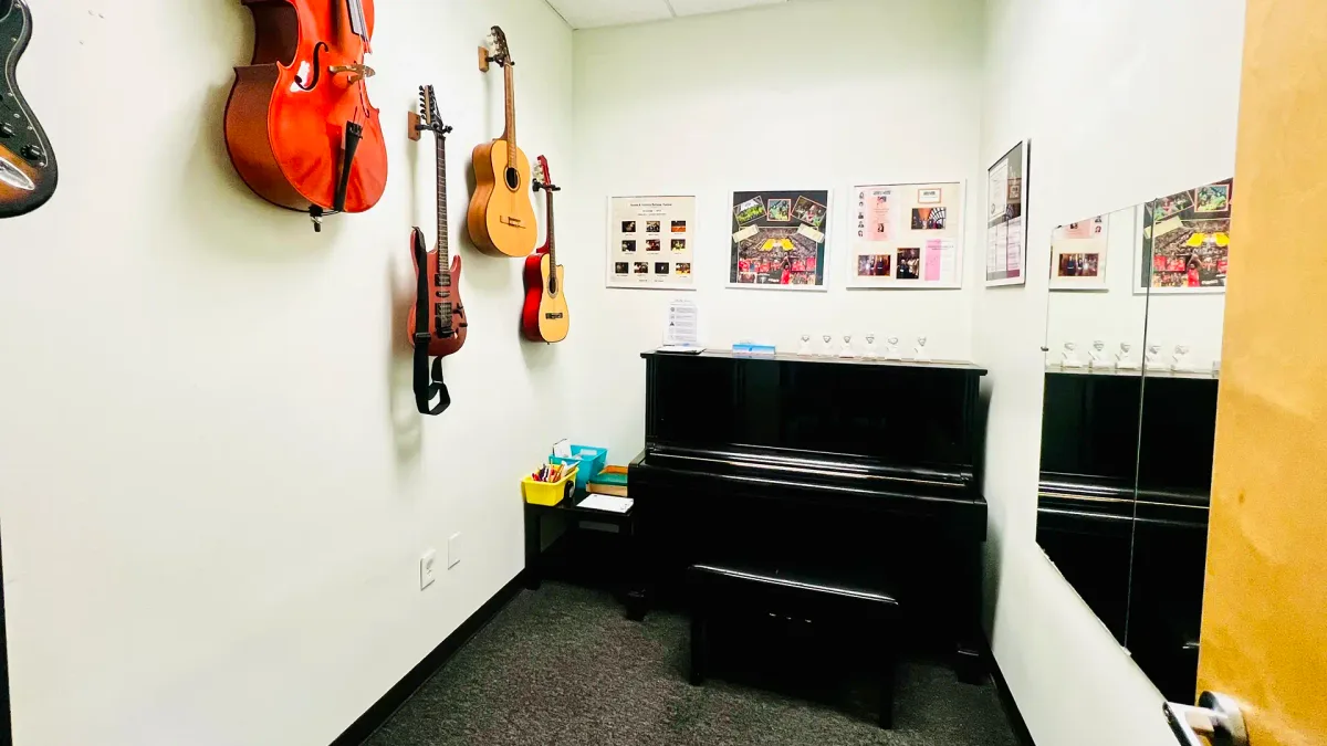 Music Studios with Piano for Lessons and Practice, 79 sqm, private event, pop-up rental in Dallas, additional interior view