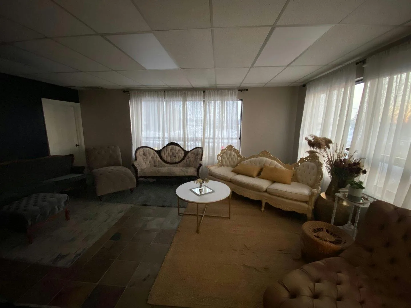 Natural Light Studio in South Anchorage