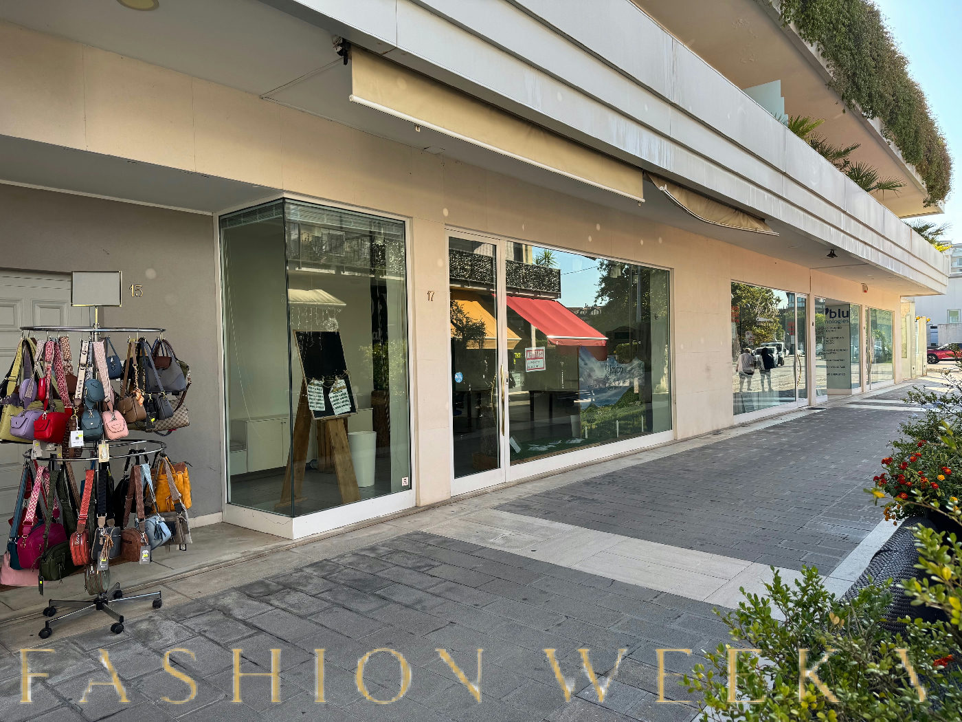 Negozio in Centro Abano Terme con Vetrine Ampie, 53 sqm, pop up store