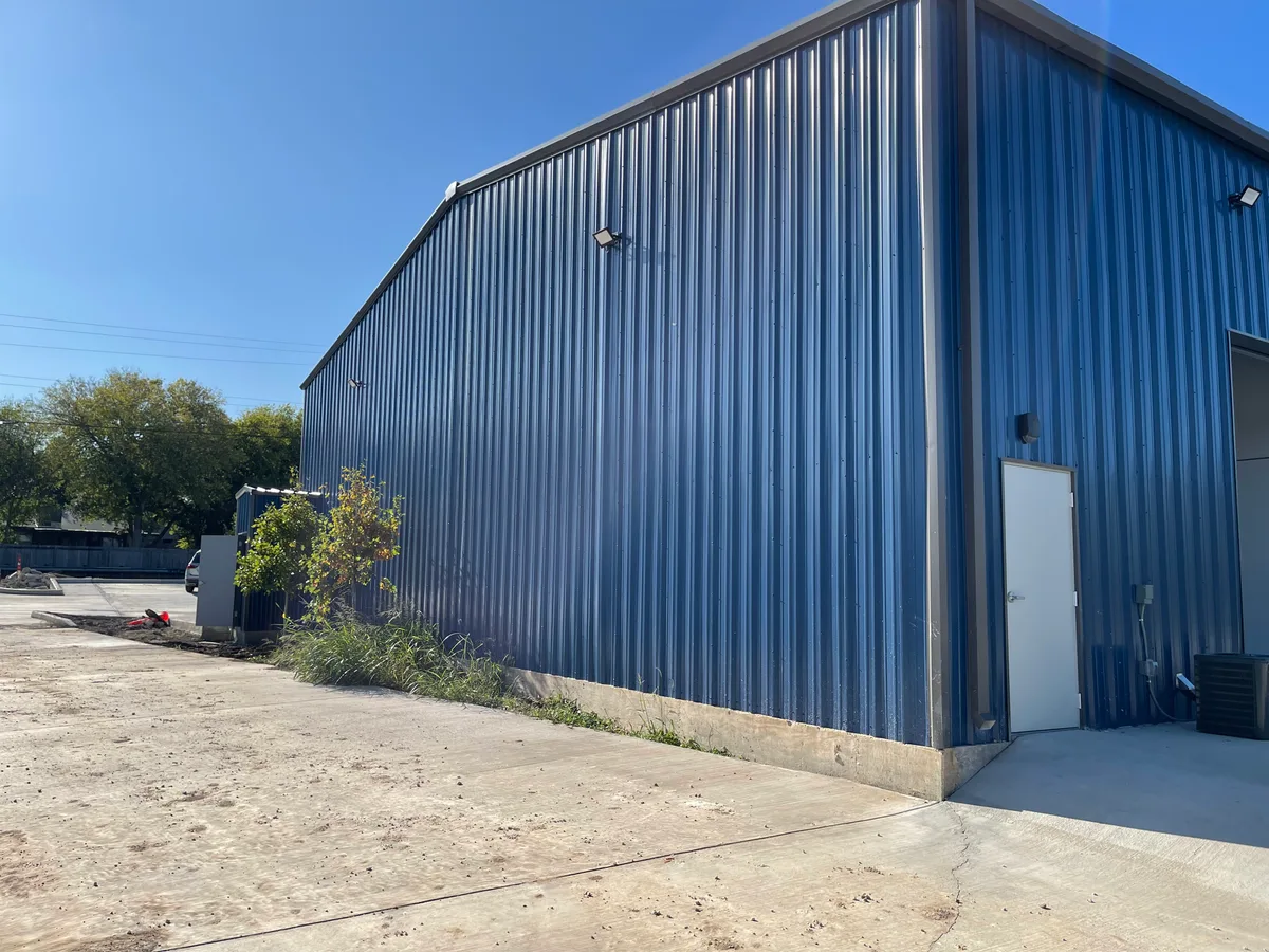 New 2000 Sq Ft Warehouse Ideal for Retail, 186 sqm, retail activation, pop-up rental in San Antonio, additional interior view