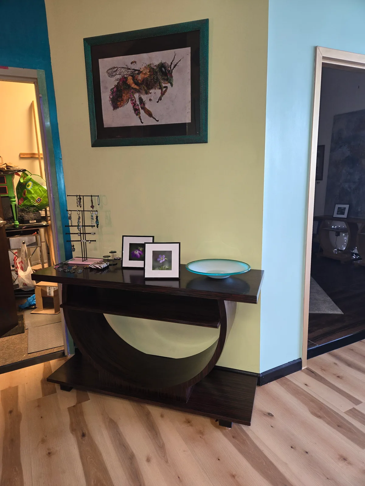 Newly Remodeled Art Gallery with Full Kitchen, 139 sqm, art exhibition, pop-up rental in Fairlawn, third interior view
