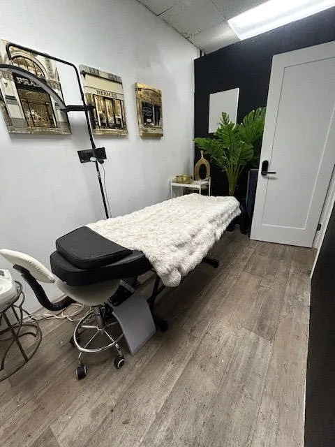 Newly Remodeled Beauty Studio in Downtown Los Angeles — 2