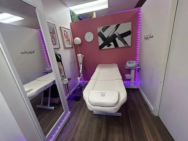 Newly Remodeled Beauty Studio in Downtown Los Angeles — 4