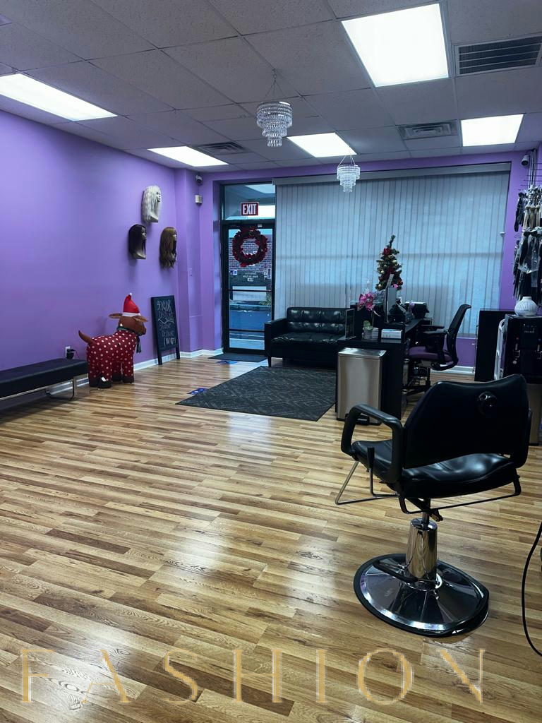 Newly Renovated Beauty Event Space with Free Parking, 47 sqm, pop up store in Philadelphia, interior view