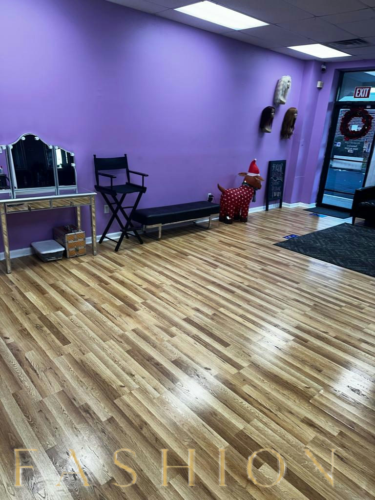 Newly Renovated Beauty Event Space with Free Parking, 47 sqm, pop up store in Philadelphia, second interior view