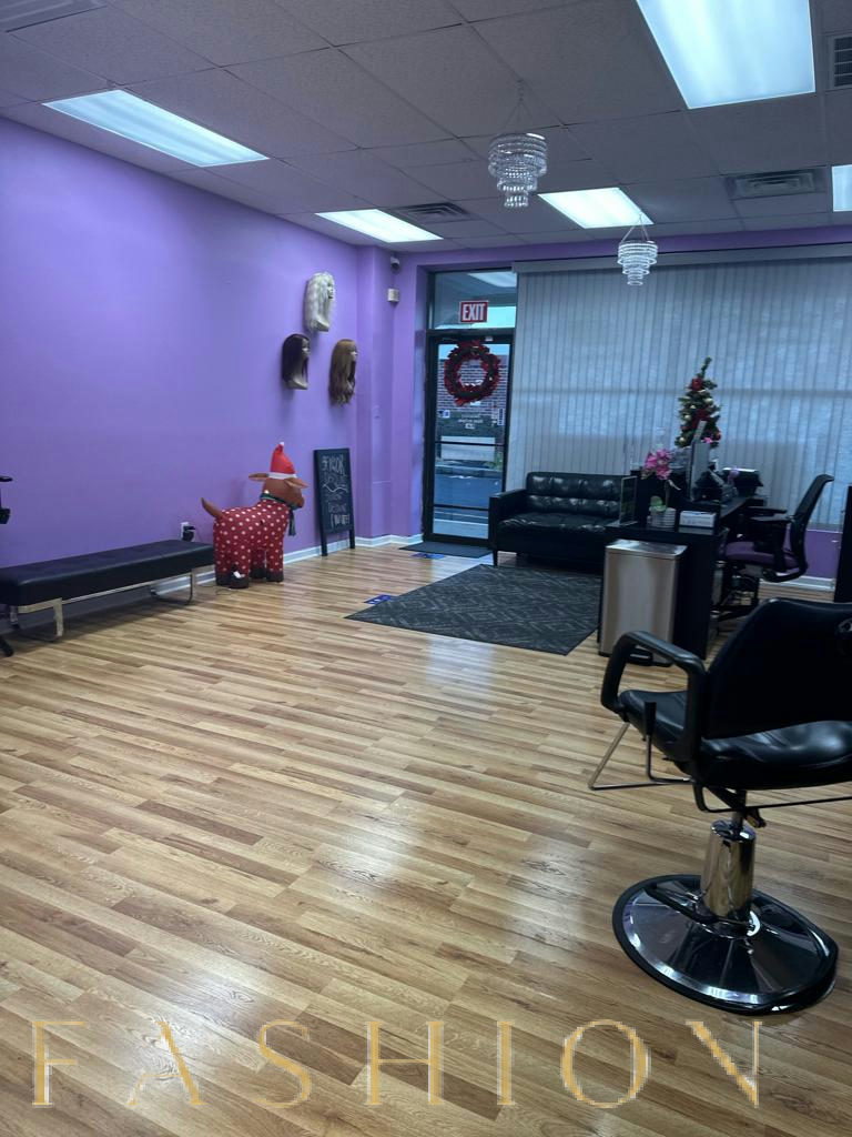 Newly Renovated Beauty Event Space with Free Parking, 47 sqm, pop up store in Philadelphia, third interior view