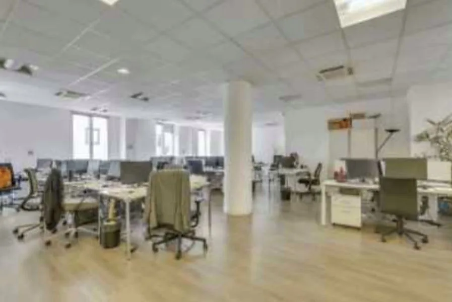 Office Space on Boulevard De La Madeleine, Paris — 4