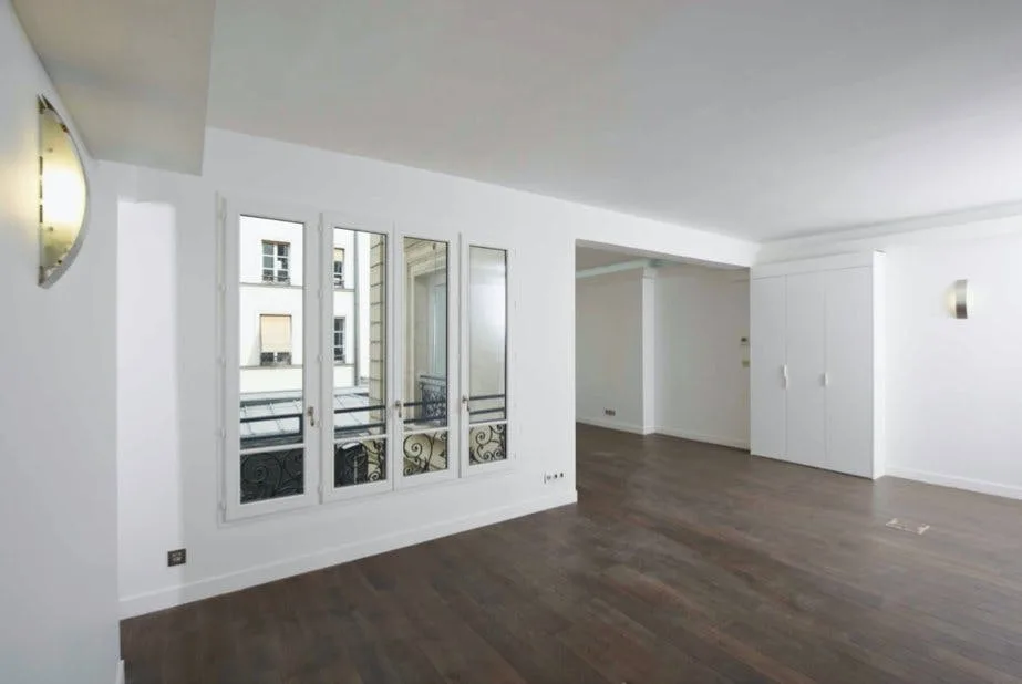 Office Space on Rue Saint-Florentin, Paris — 2