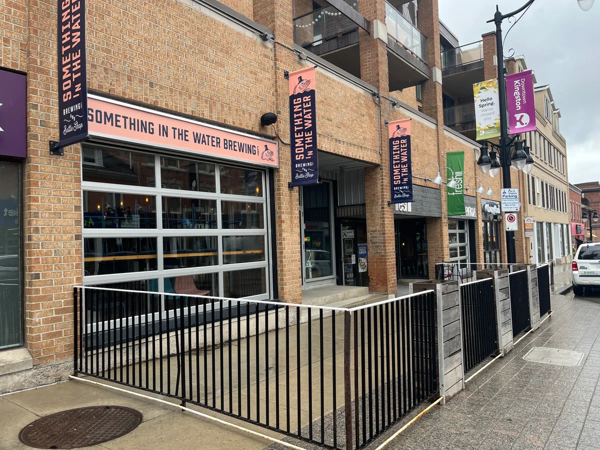 Open Concept Brewery and Sandwich Shop, 279 sqm, retail activation, pop-up rental in Kingston