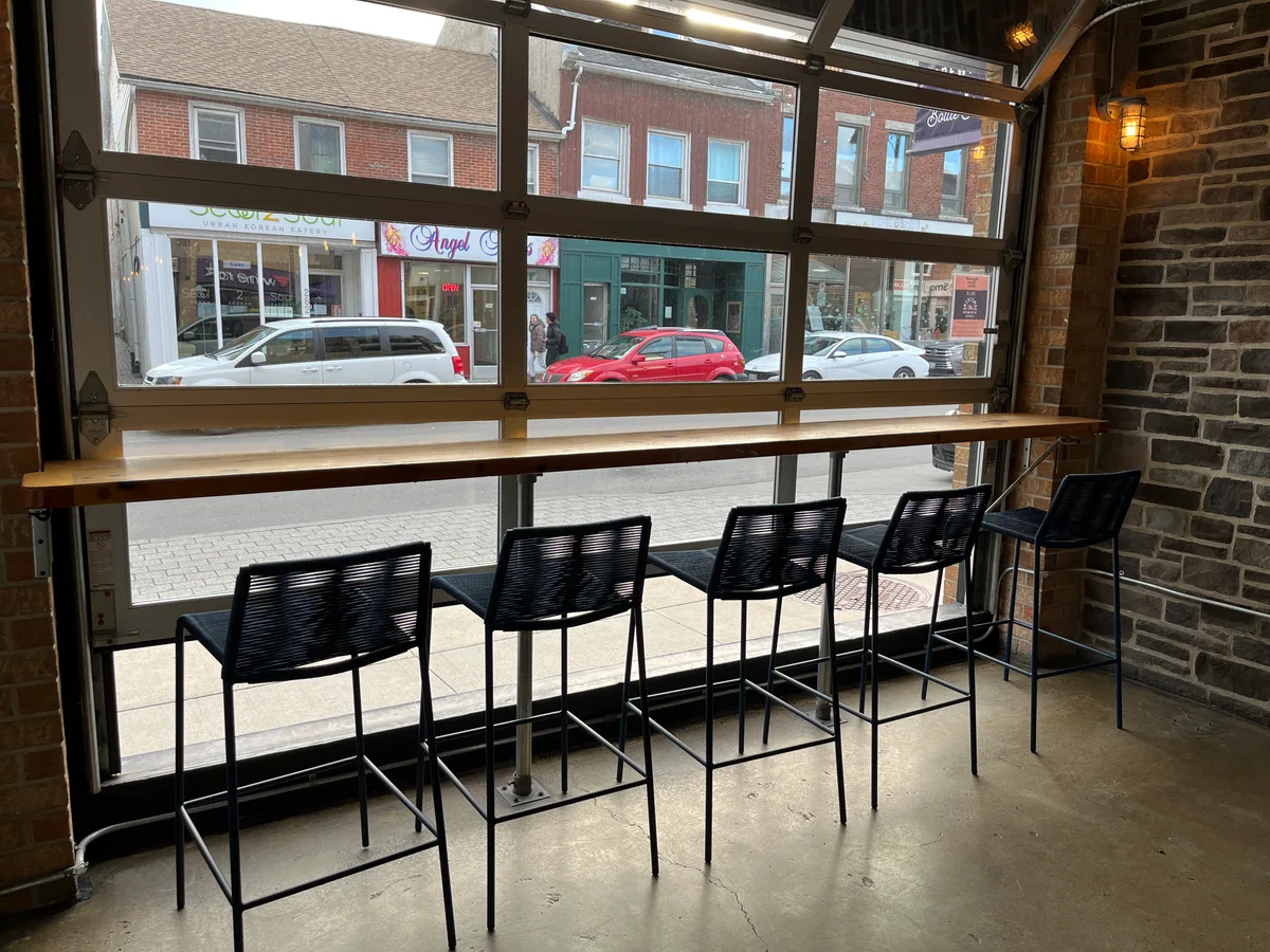 Open Concept Brewery and Sandwich Shop, 279 sqm, retail activation, pop-up rental in Kingston, second interior view