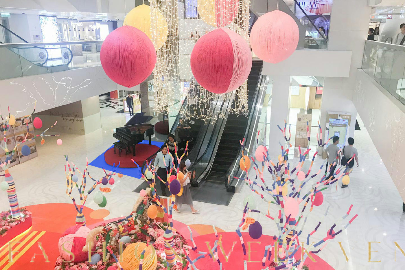Open Mall Booth for Cosmetics Brand in Causeway Bay, 7 sqm, pop up store in Hong Kong, third interior view