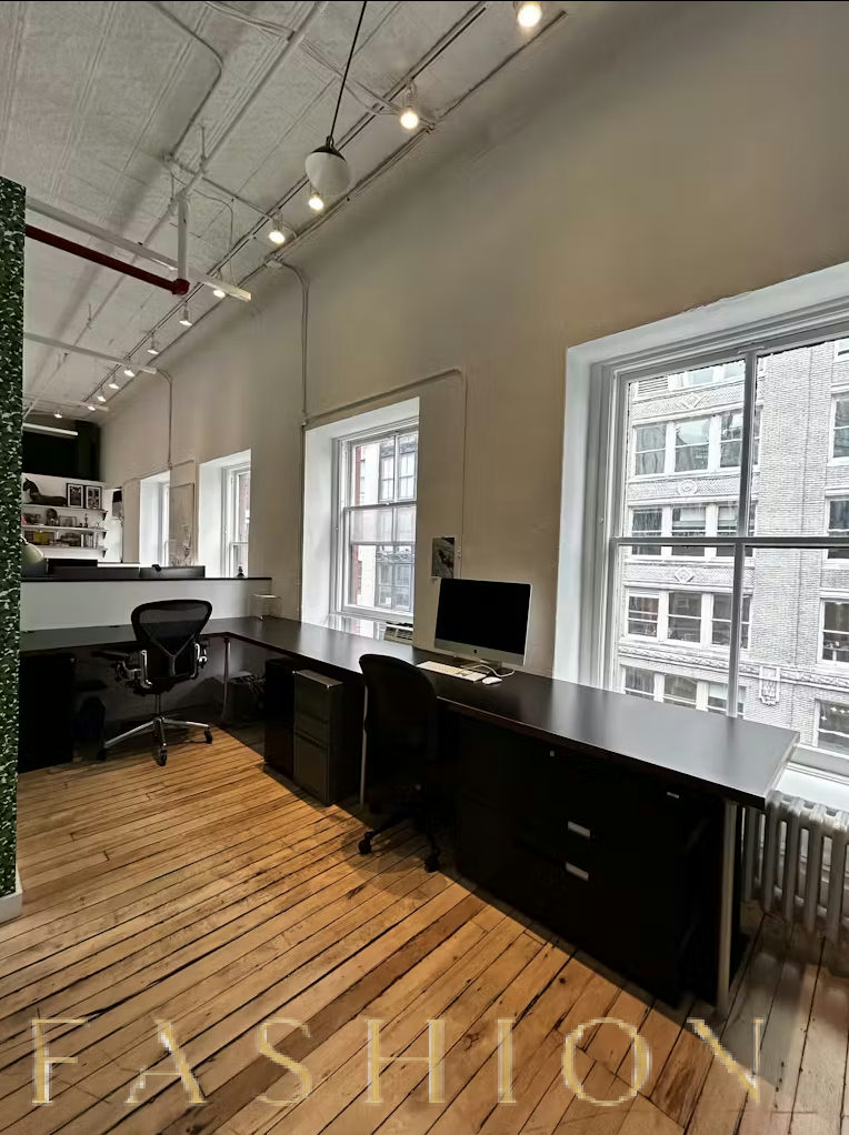 Open Office Space for 2-3 People in Flatiron District, 22 sqm, networking event, pop-up rental in New York, third interior v…