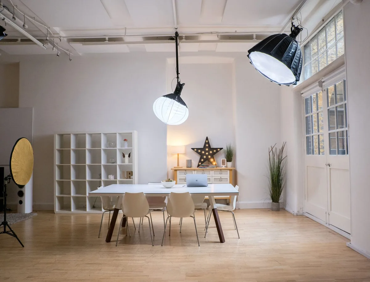 Open-Plan Studio Near Regents Canal, London N1, 177 sqm, photo shoot, pop-up rental in Greater London