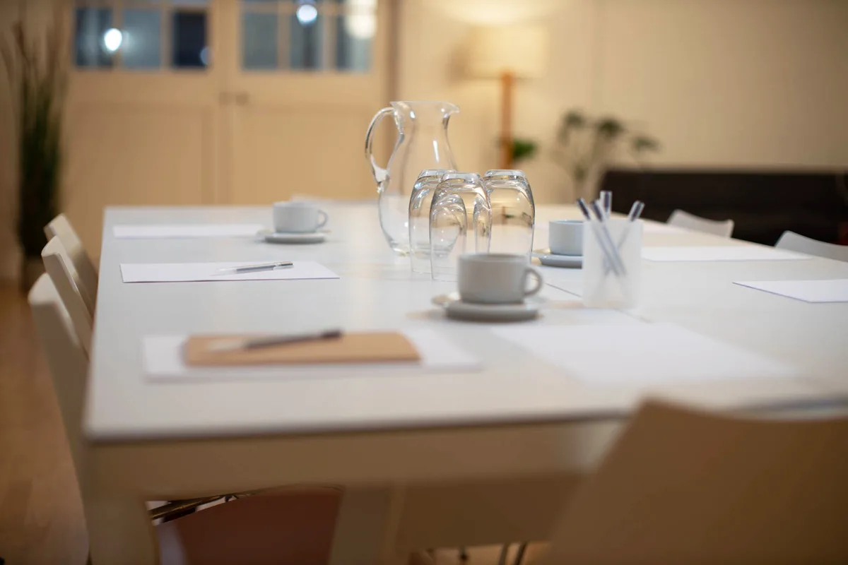 Open-Plan Studio Near Regents Canal, London N1, 177 sqm, photo shoot, pop-up rental in Greater London, second interior view