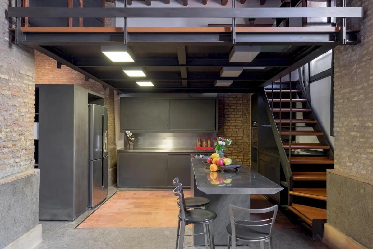 Open Space for Events and Training in Trastevere, 200 sqm, private event, pop-up rental in Roma, additional interior view