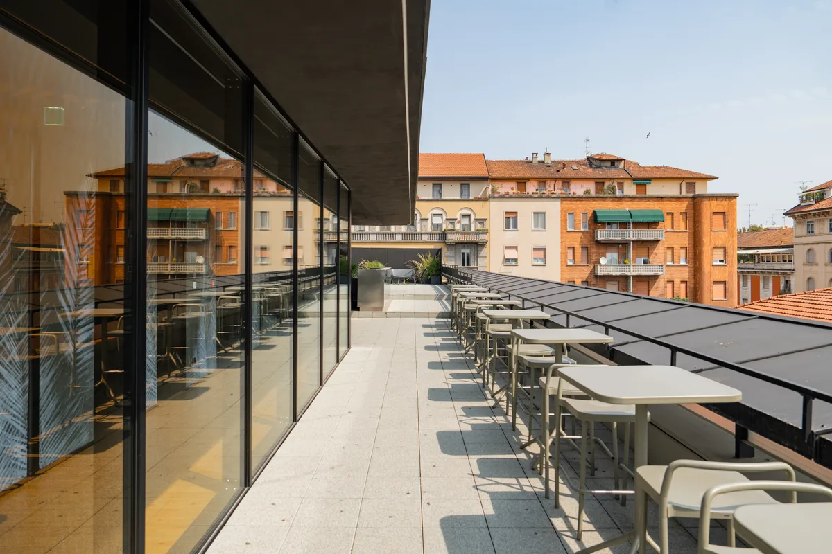 Panoramic Open Space for Events and Filming in Milan, 494 sqm, photo shoot, pop-up rental in Milano