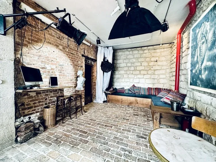 Passage Dagorno Pop Up Boutique in Paris — 3