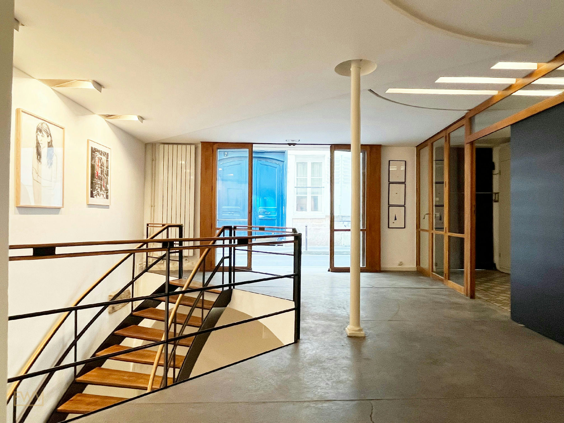 Perfect Pop-up place in central Paris, Le Marais, 100 sqm, pop up store