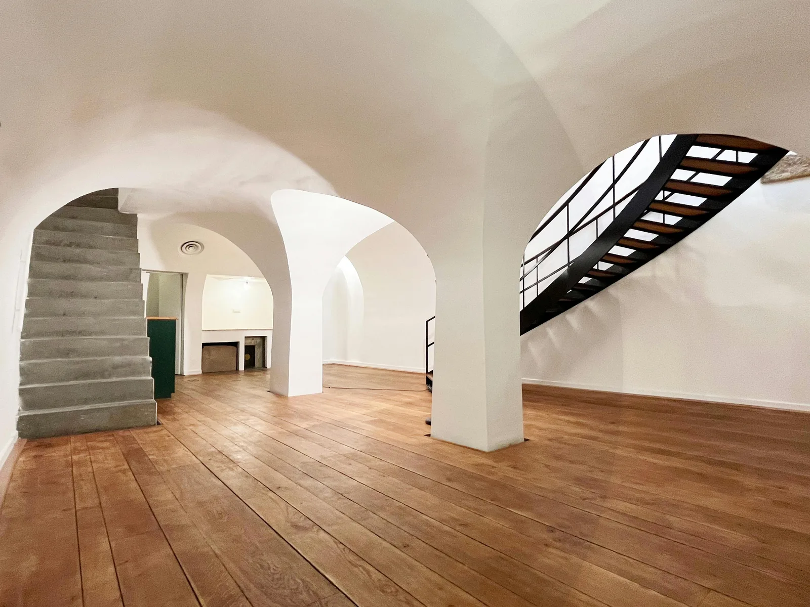 Perfect Pop-up place in central Paris, Le Marais — 4