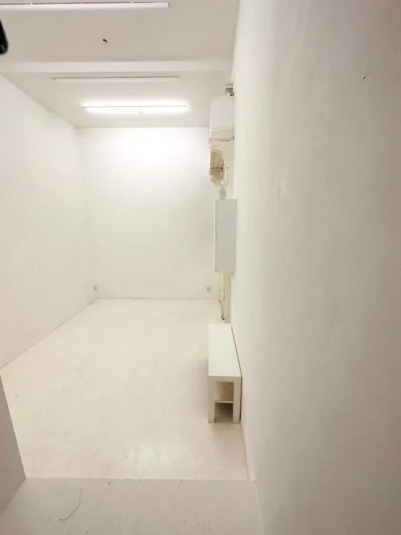 Petite Galerie Space in Le Marais, Paris — 4