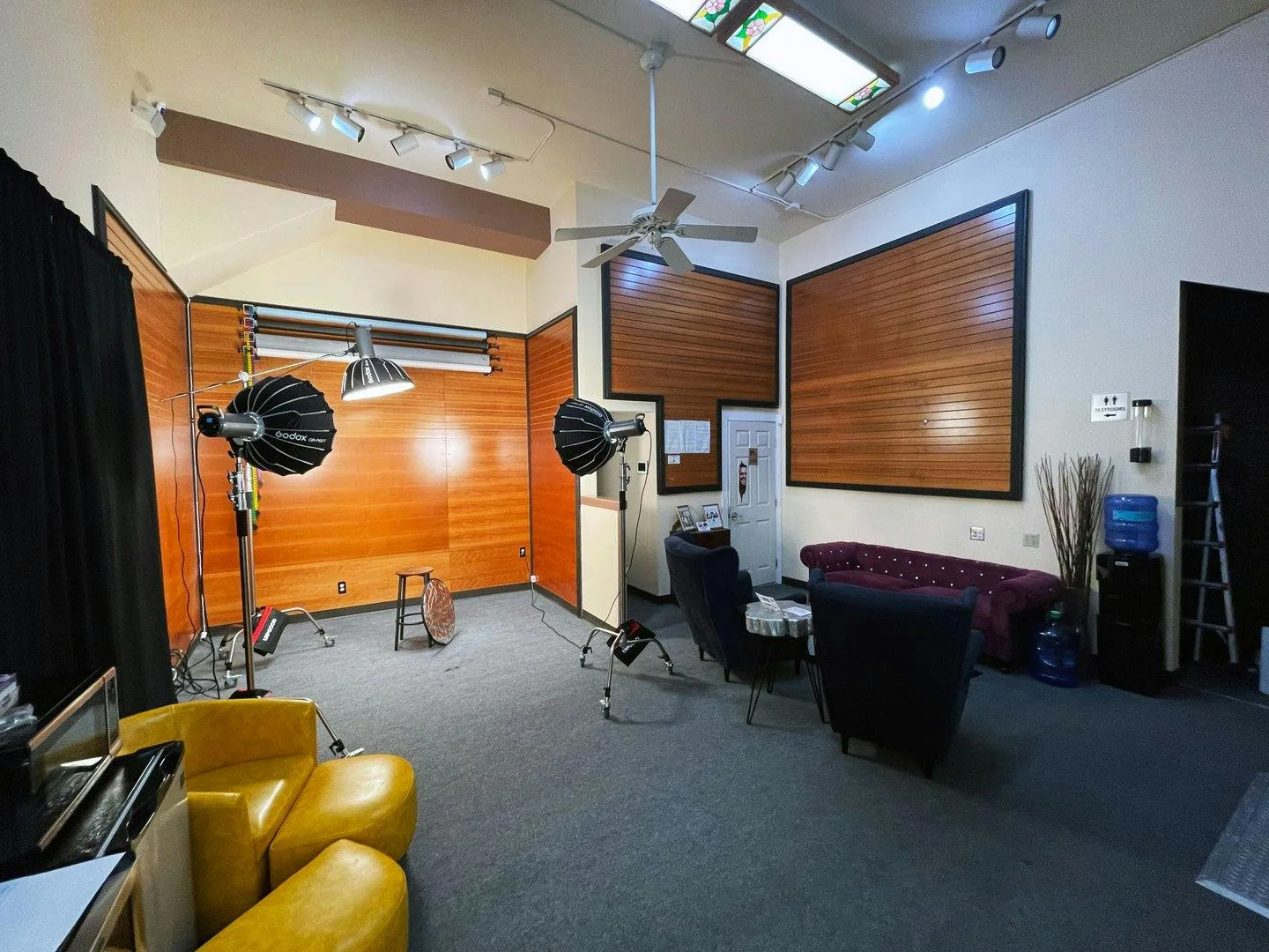 Photo Studio with Equipment on Sunset Boulevard