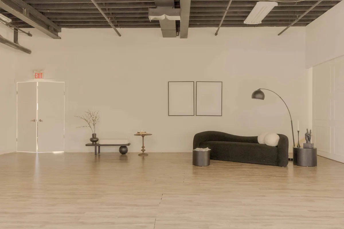 Photography and Video Studio with Cyclorama Wall, 78 sqm, photo shoot, pop-up rental in Toronto