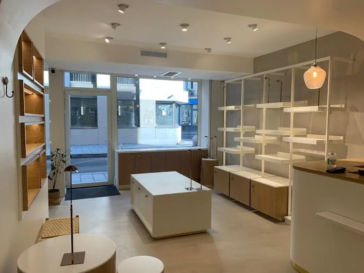 Pop Up Boutique at Rue Commines, Paris — 4