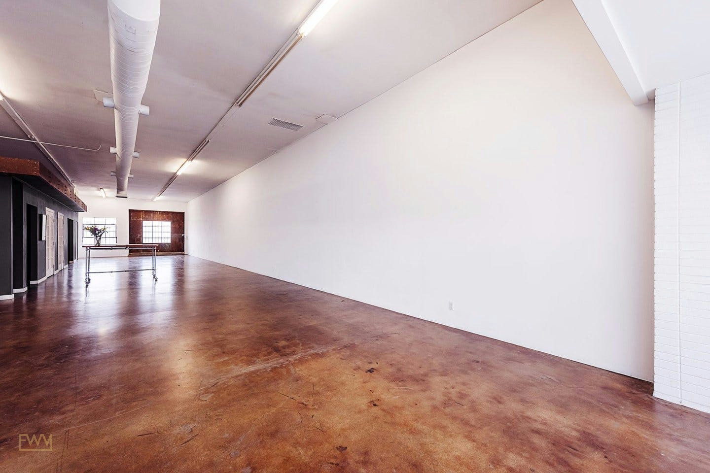 Pop-Up Retail and Art Gallery Space in Burbank, 177 sqm, pop up store in Los Angeles
