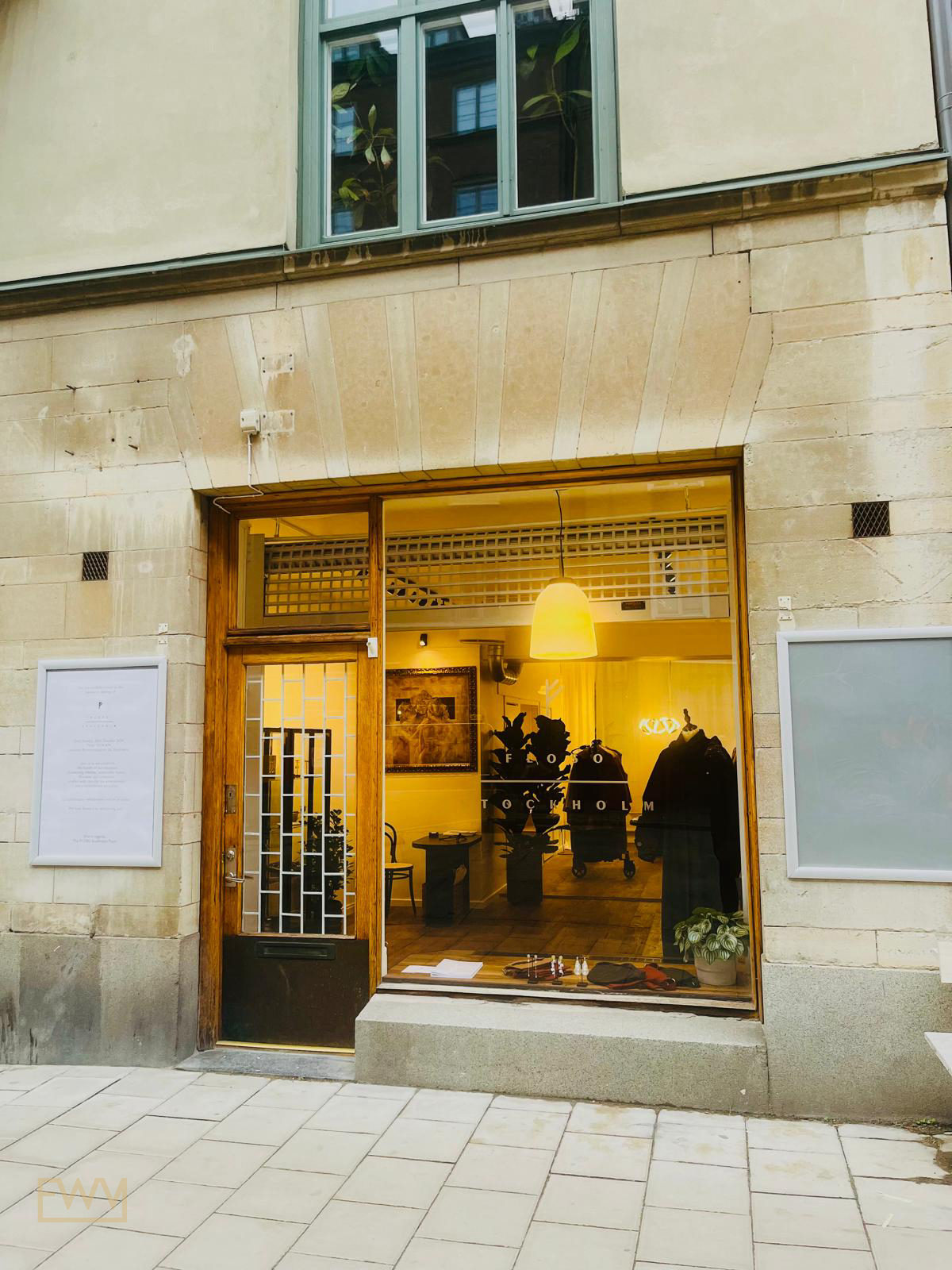 Pop-up Retail Space in Curated Boutique, 20 sqm, pop up store