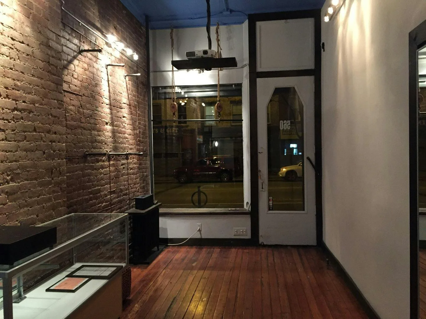 Pop-Up Retail Space in Williamsburg, Brooklyn — 5
