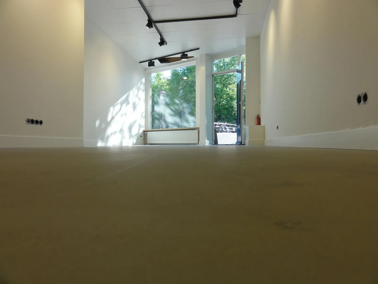 Pop-Up Store and Gallery on Prinsengracht, Amsterdam — 4