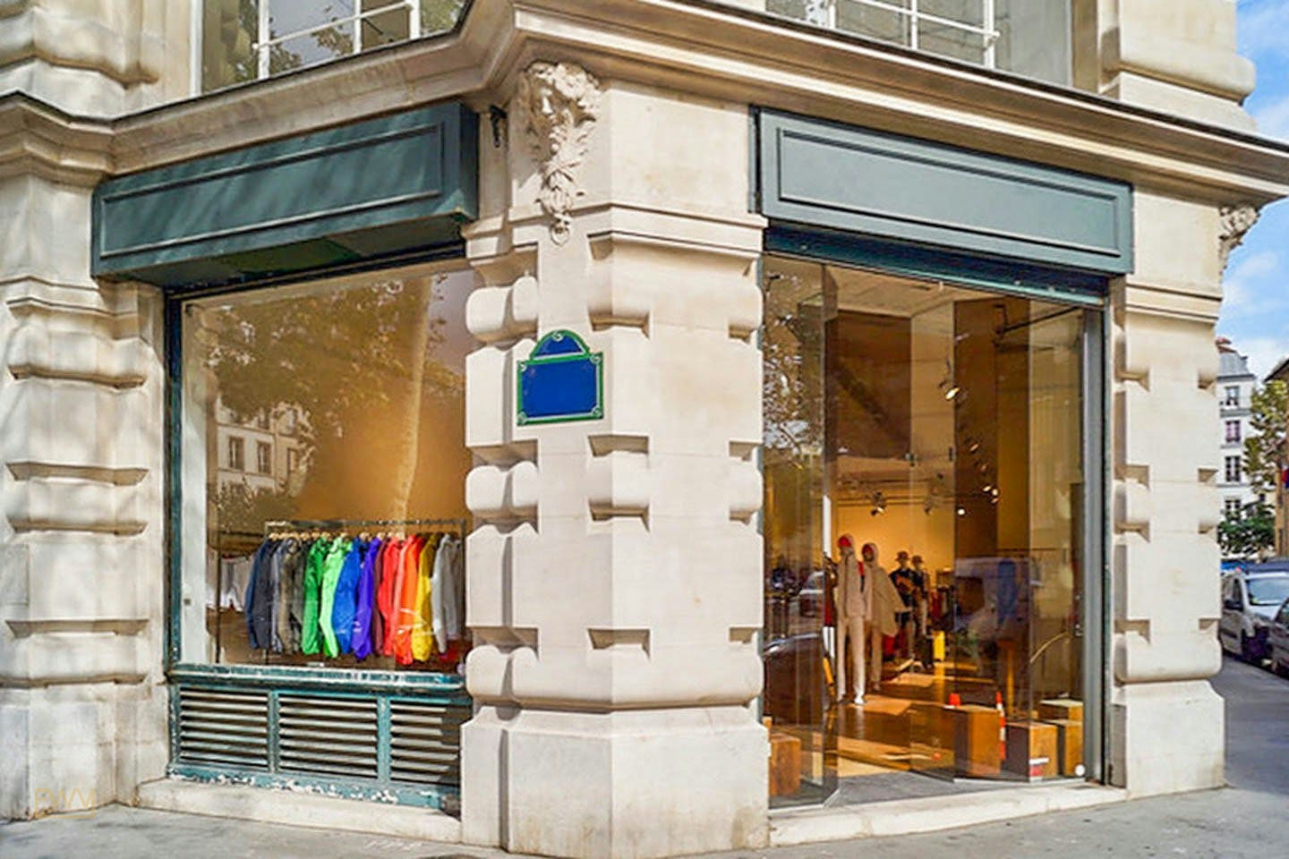 Pop-up Store and Showroom in Carreau du Temple, Paris, 510 sqm, pop up store