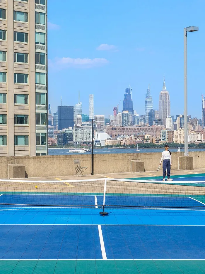 Premier Multi-Zone Sports Facility with Rooftop Courts, 1394 sqm, networking event, pop-up rental in Jersey City, additional…