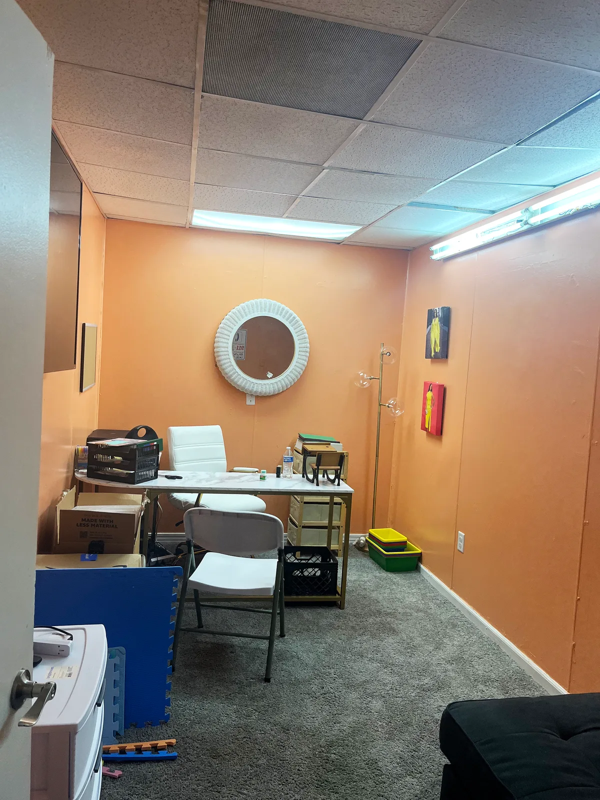 Prime 1200 sq ft Retail Unit for Immediate Lease, 112 sqm, pop up store in Oak Park, second interior view