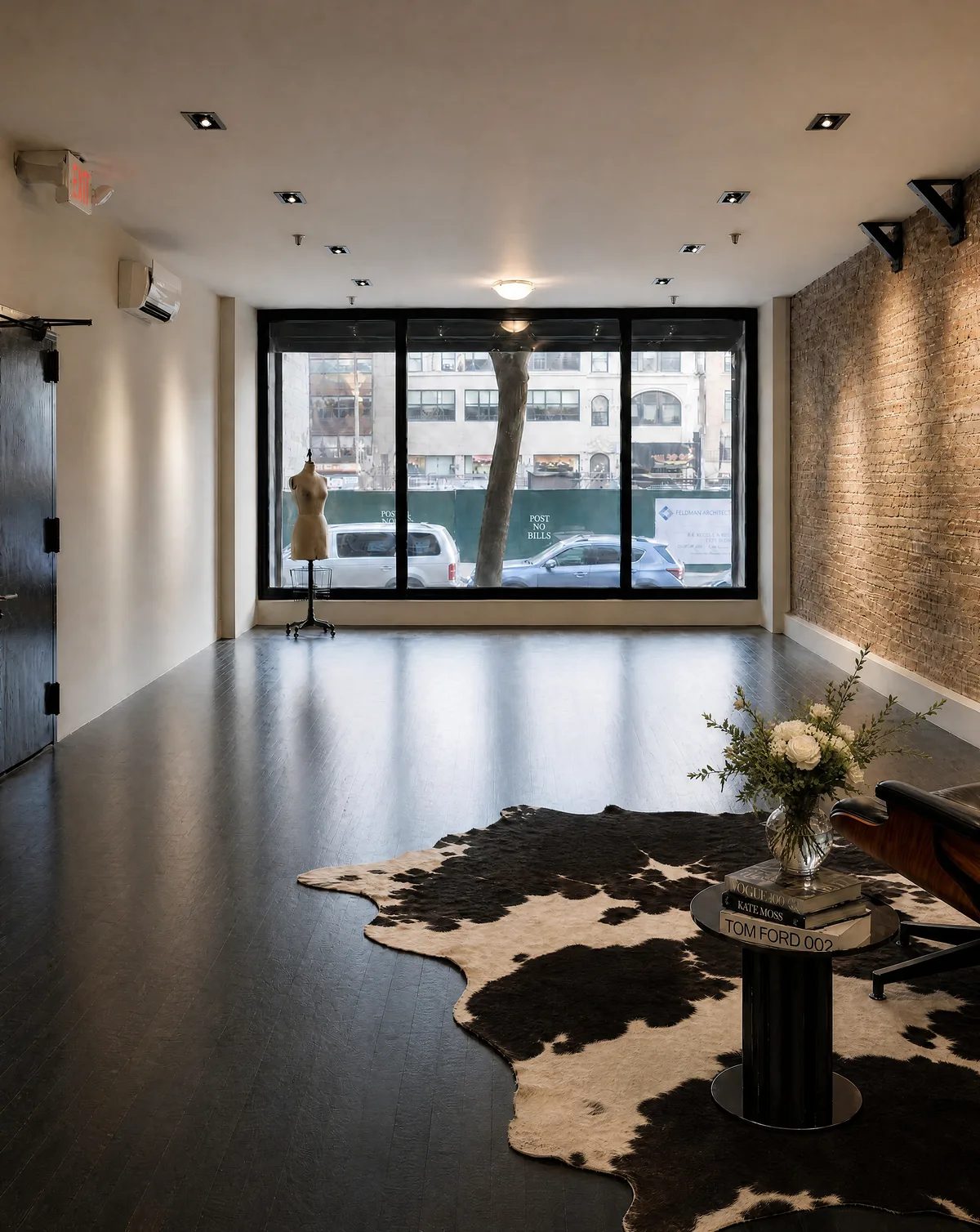Prime 2,000 sq ft Ground-Floor Creative Space in NoMad, 149 sqm, pop up store in New York