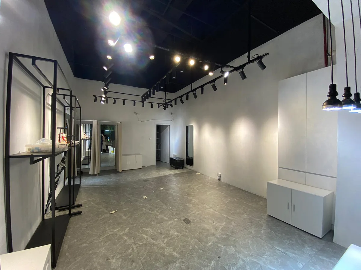 Prime Commercial Space for Lease, 71 sqm, pop up store in Hong Kong, interior view