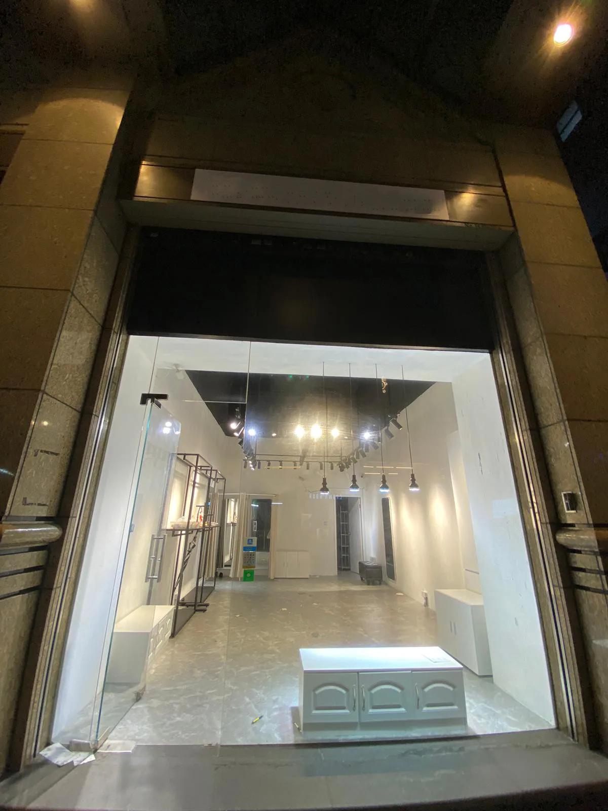 Prime Commercial Space for Lease, 71 sqm, pop up store in Hong Kong, third interior view