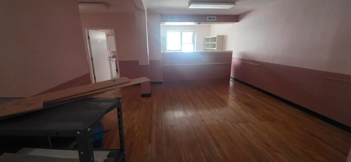 Prime Commercial Space on Queens Boulevard, 168 sqm, retail activation, pop-up rental