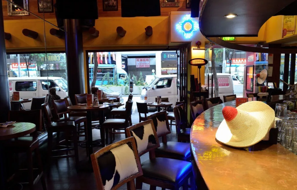 Prime F&B Space Available in Wan Chai, 390 sqm, restaurant, pop-up rental in Hong Kong, second interior view