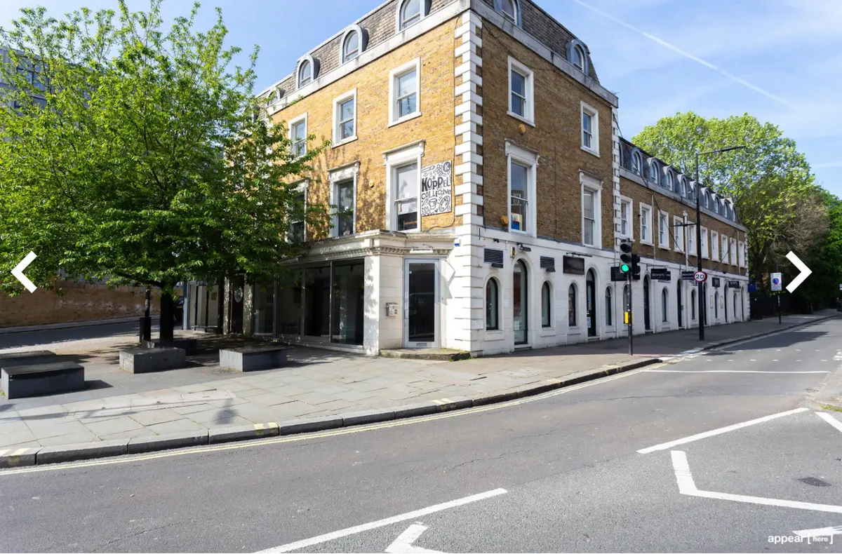 Prime Gallery Space Near Chalk Farm Station, 65 sqm, art exhibition, pop-up rental in Greater London, interior view