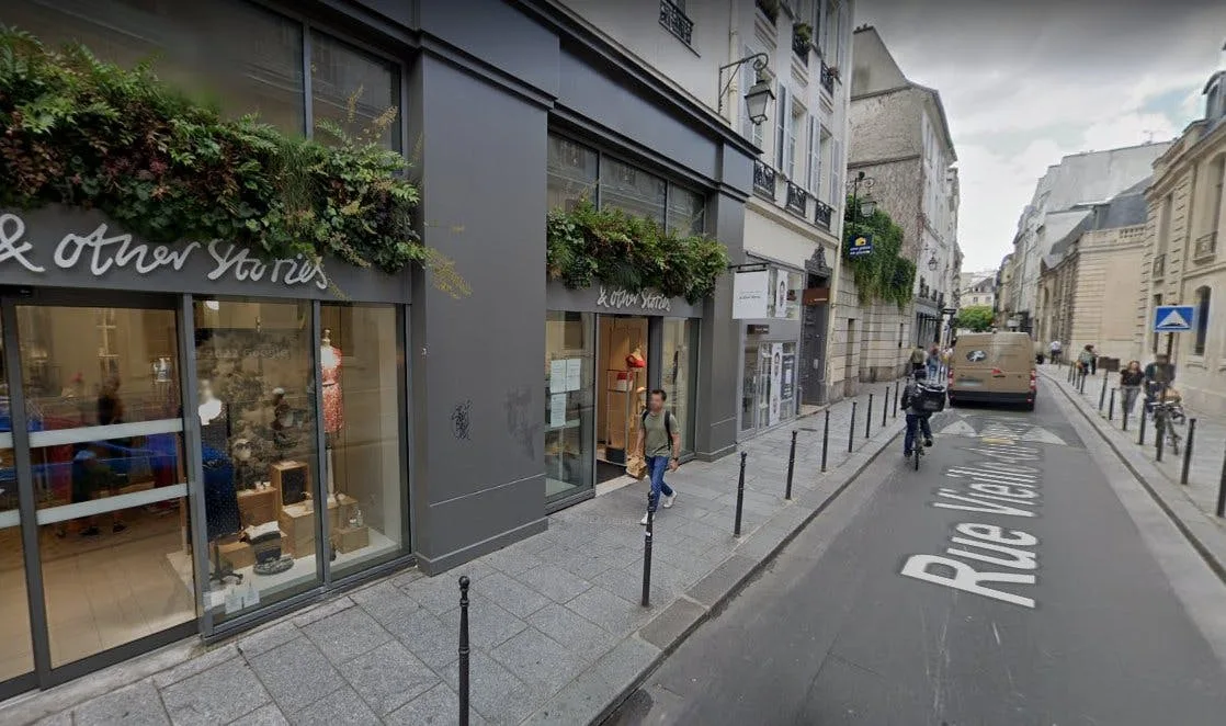 Prime Location Boutique in Marais, Paris — 4
