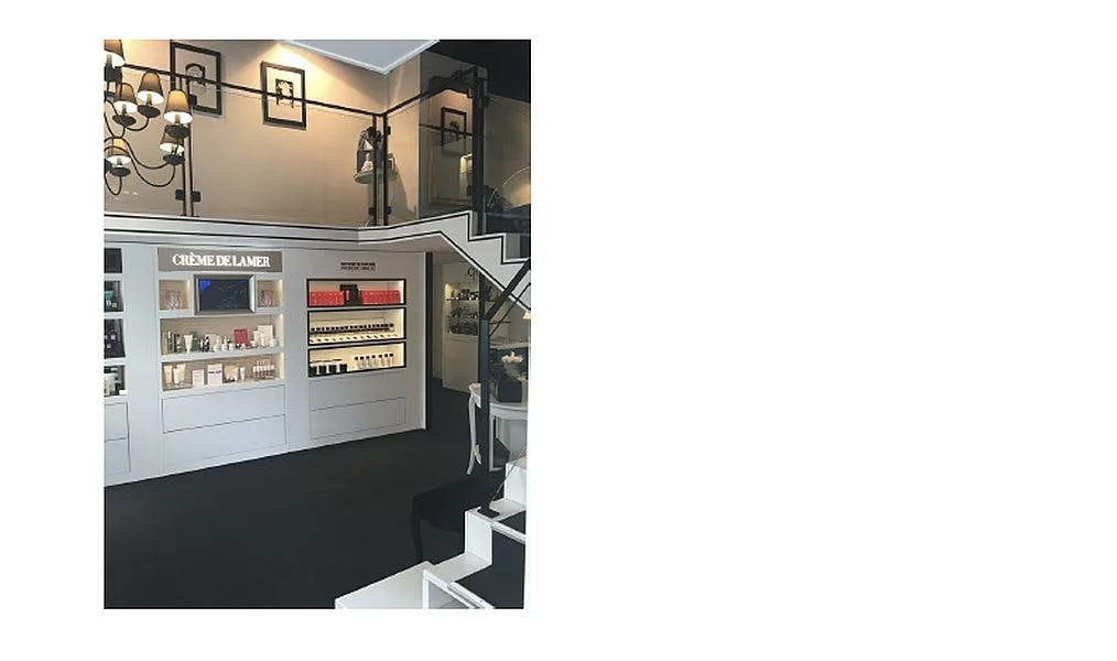 Prime Location Boutique on Avenue Edouard VII, Biarritz — 5
