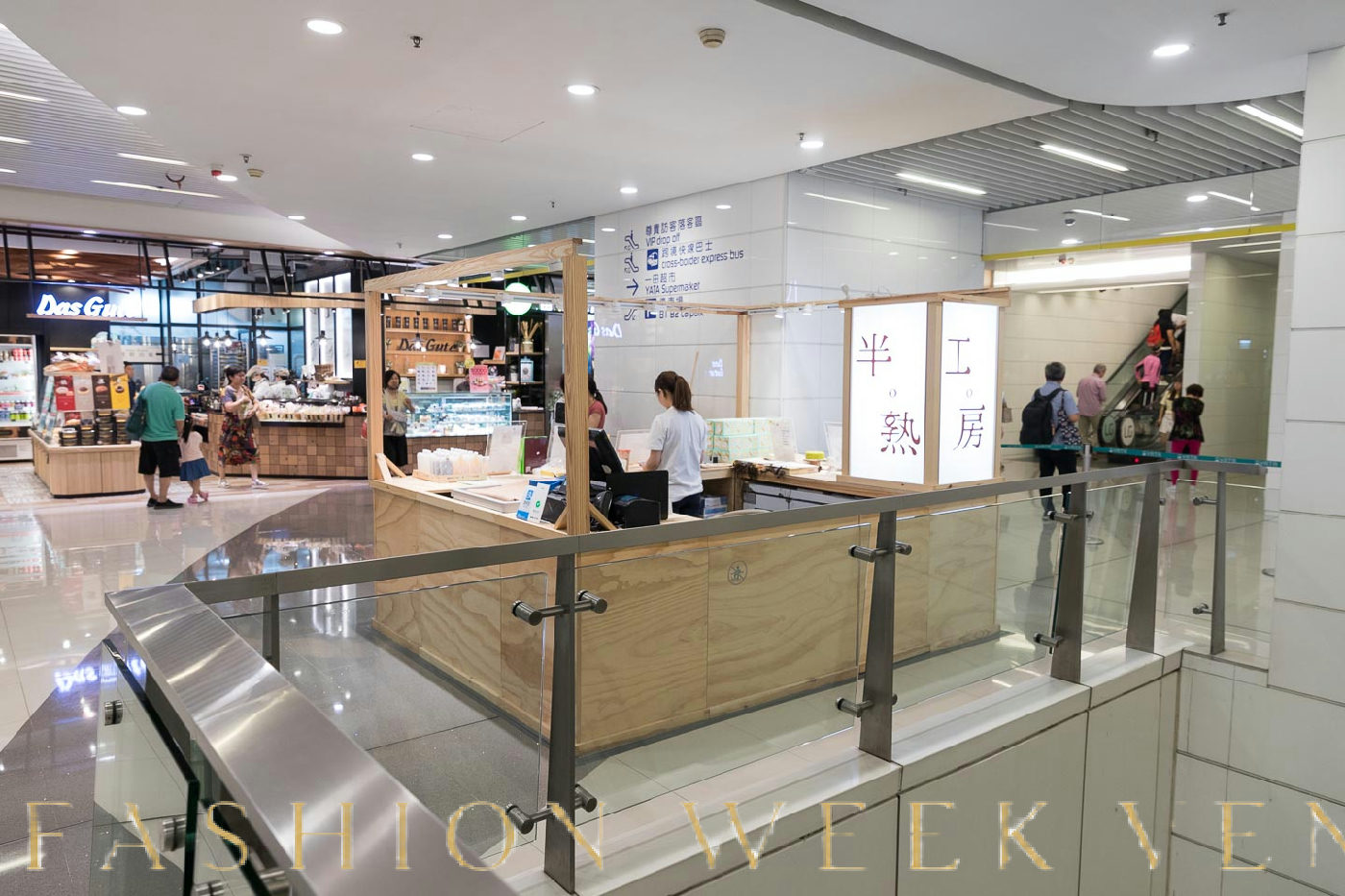 Prime Mall Booth for Food and Drink Launches, 9 sqm, pop up store in Hong Kong, additional interior view