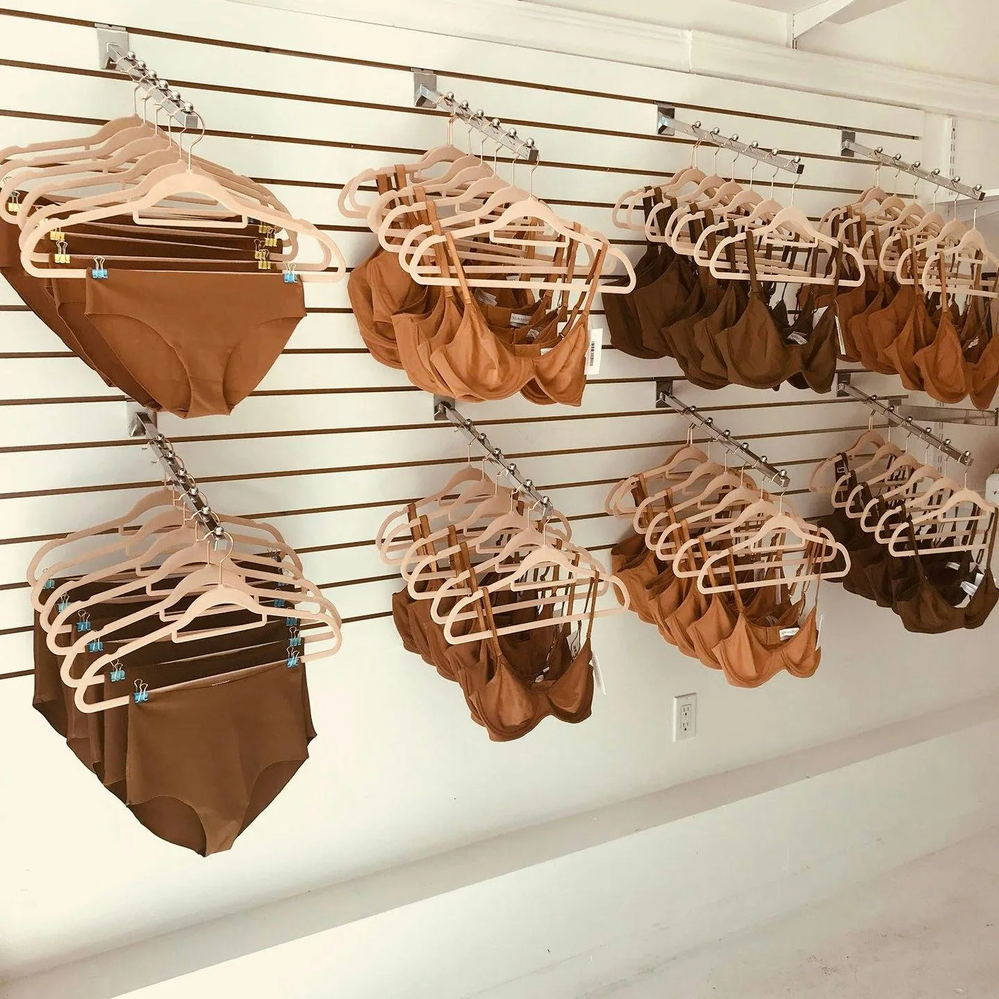 Prime Melrose Pop-Up Boutique in Los Angeles — 5
