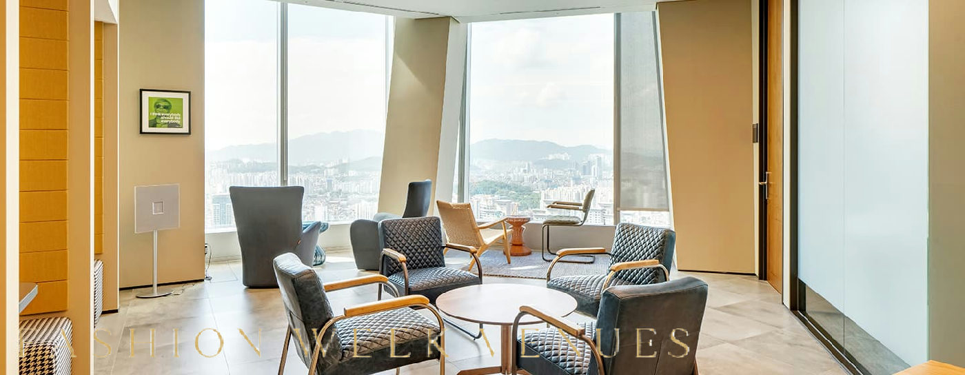 Prime Office Space in Three IFC, Yeouido, 100 sqm, corporate event, pop-up rental in Yeouido-dong