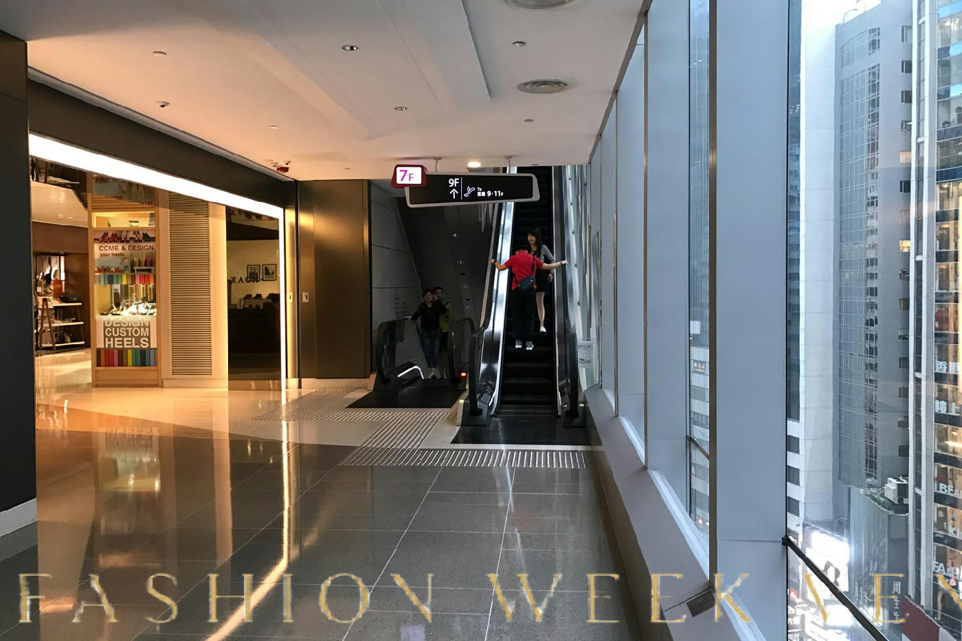 Prime Retail Booth in Causeway Bay Shopping Mall, 19 sqm, pop up store in Hong Kong, third interior view