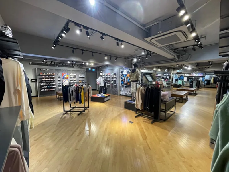 Prime Retail Flagship Space in Central Tsim Sha Tsui, 1199 sqm, pop up store in Hong Kong