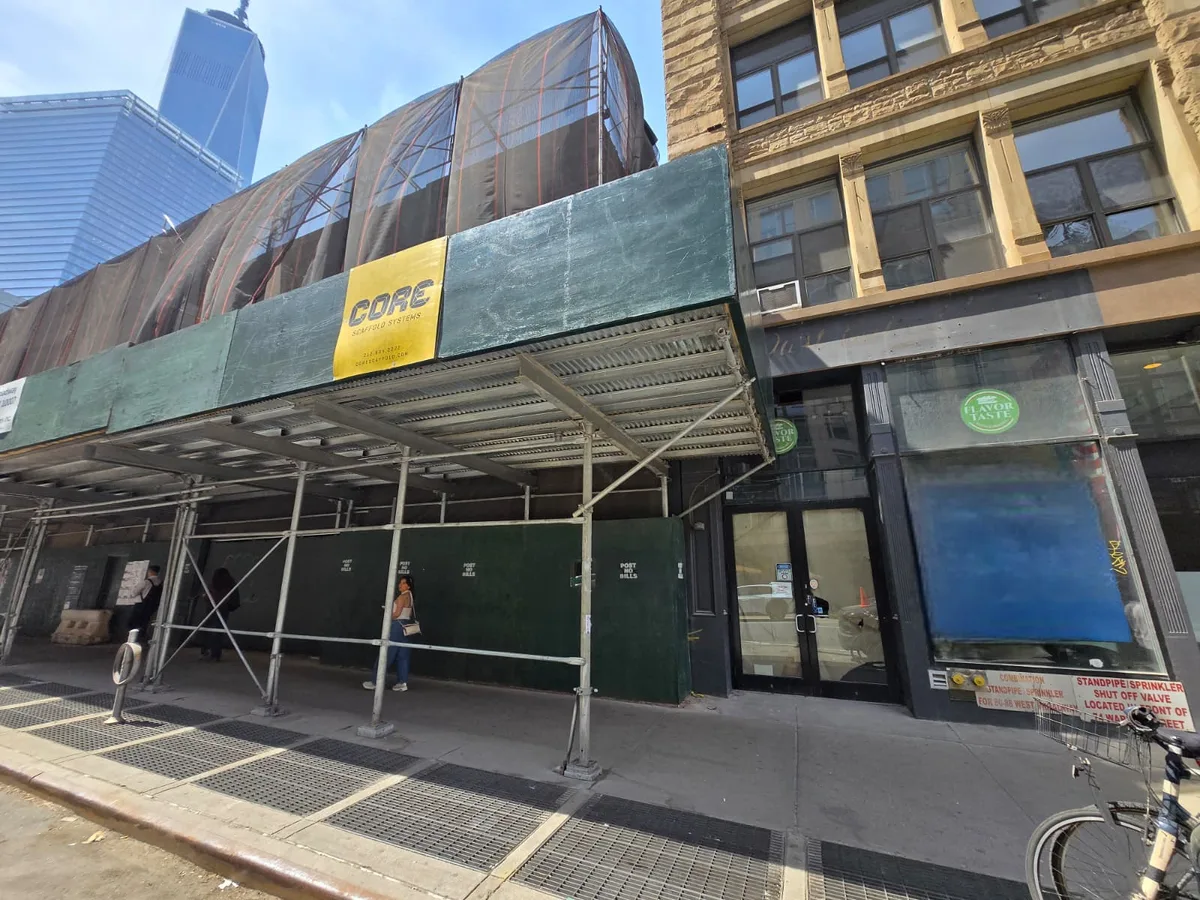 Prime Retail Space Available in Tribeca, 135 sqm, pop up store in New York, third interior view