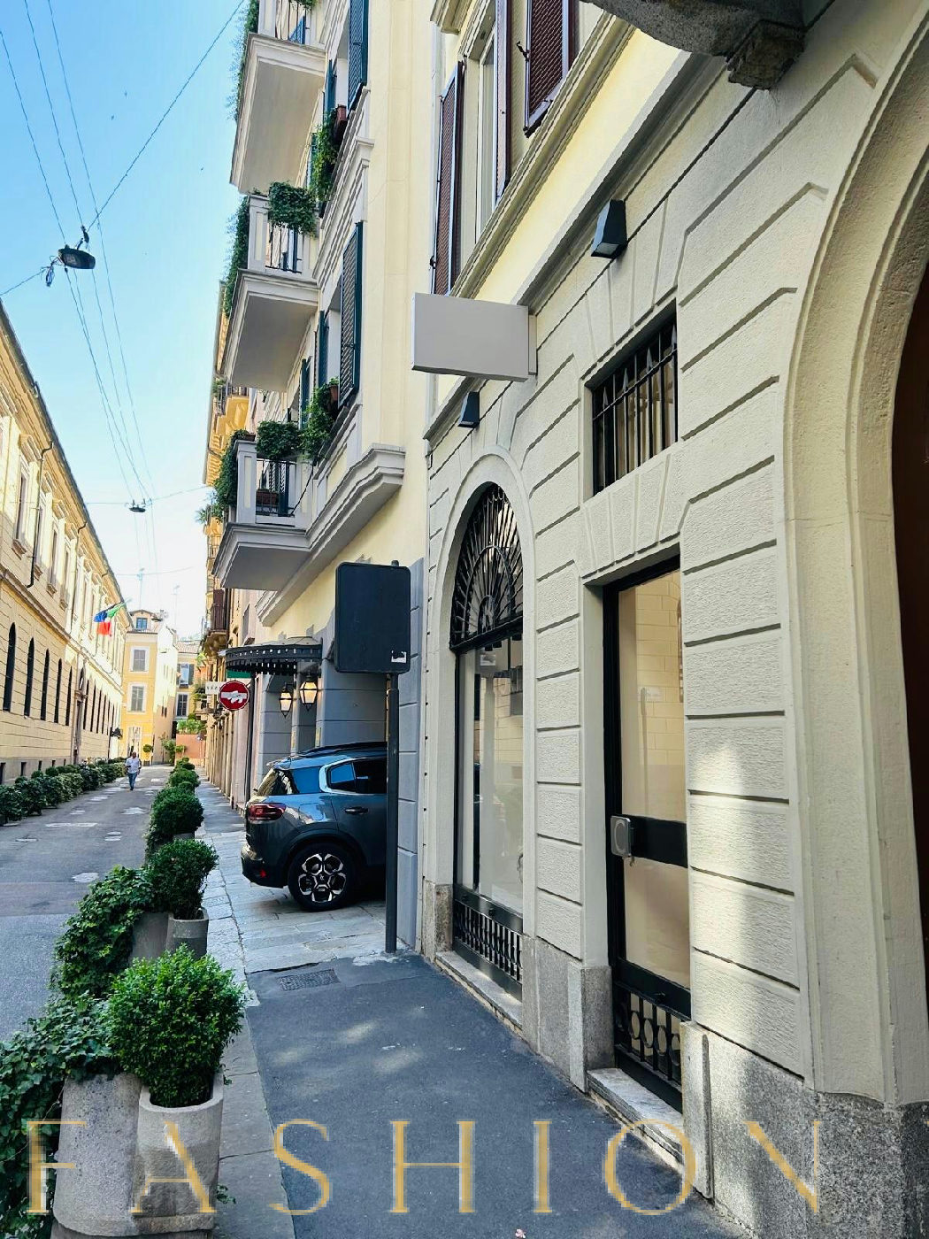 Prime Retail Space for Brand Activations in Milan, 90 sqm, pop up store in Milano, interior view